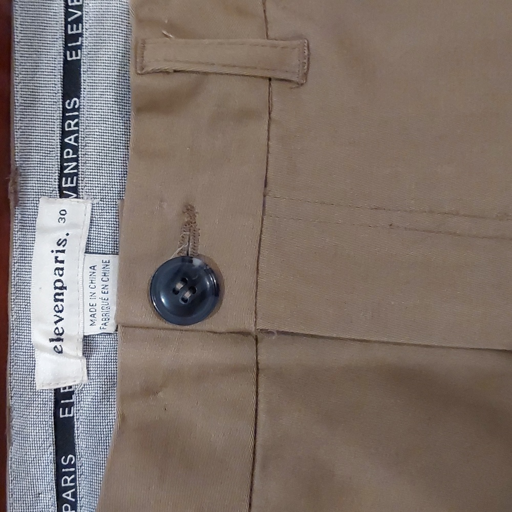 Short - Picture 4 of 4